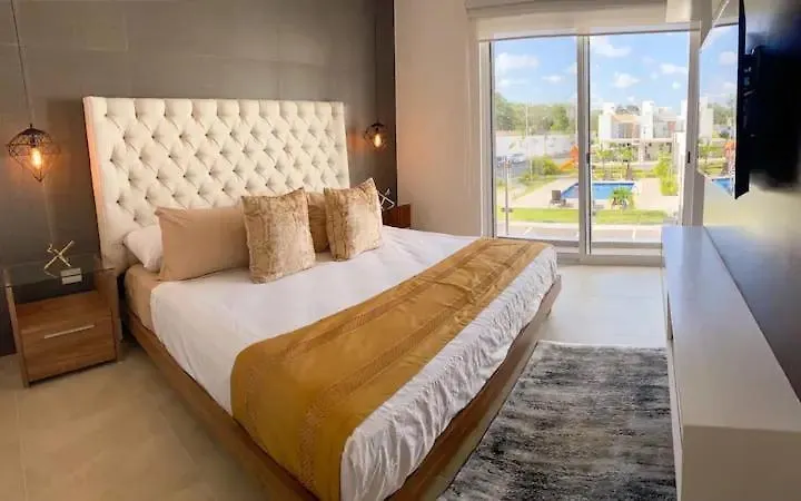 Elegante Y Preciosa Casa Con Excelente Ubicacion Villa Cancun