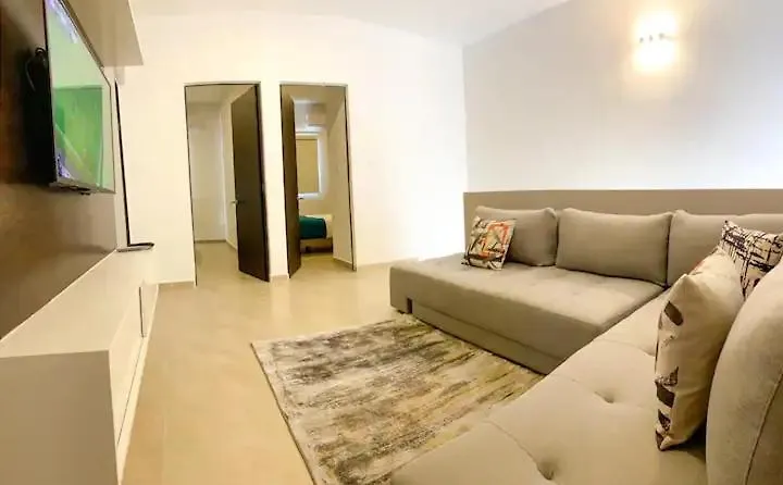 Elegante Y Preciosa Casa Con Excelente Ubicacion Villa Cancun